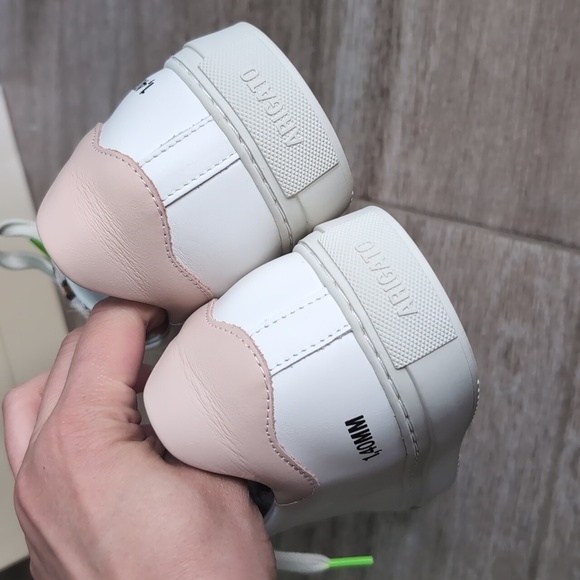 NIB Axel Arigato Clean 90 Triple Animal sneakers, white/dusty pink - Picture 3 of 16